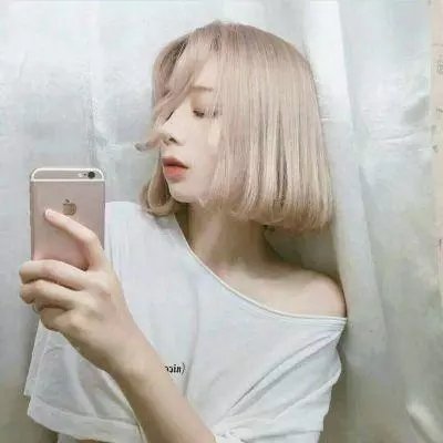 天桥上的魔术师